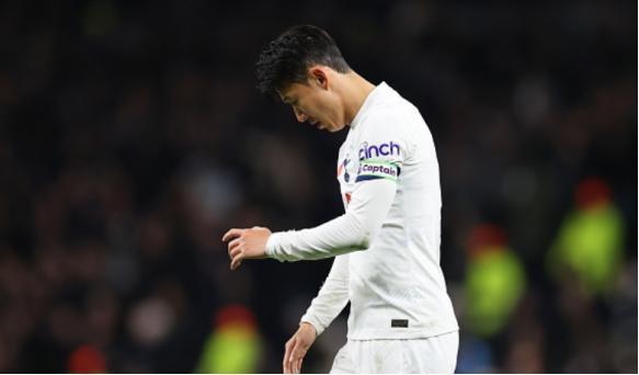 托特纳姆遭遇连败，领先集团尴尬滑落