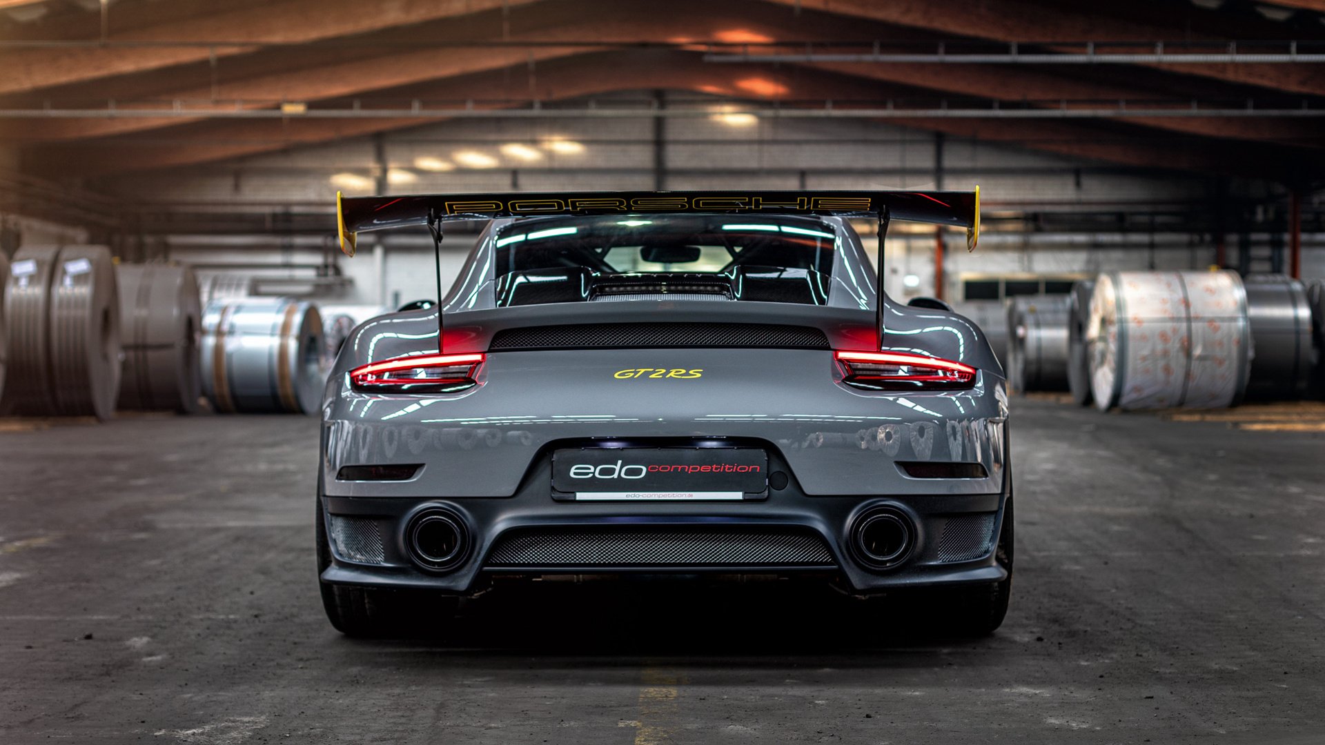 从洪都拉斯险胜阿尔及利亚，到斯通斯接管2026，足球世界的偶然与必然