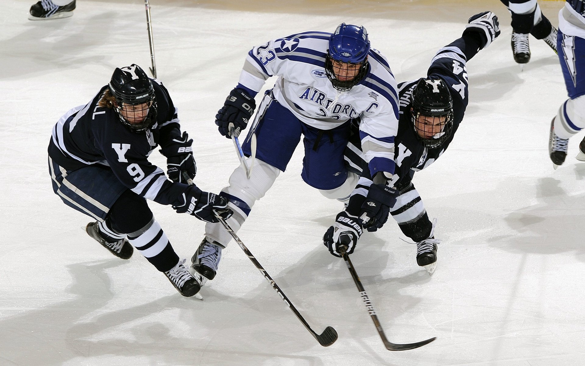 赛道与绿茵的交响,罗德里戈之夜的双重奏